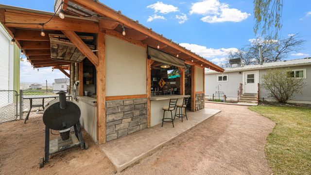 2120 J Road, Grand Junction, CO 81505