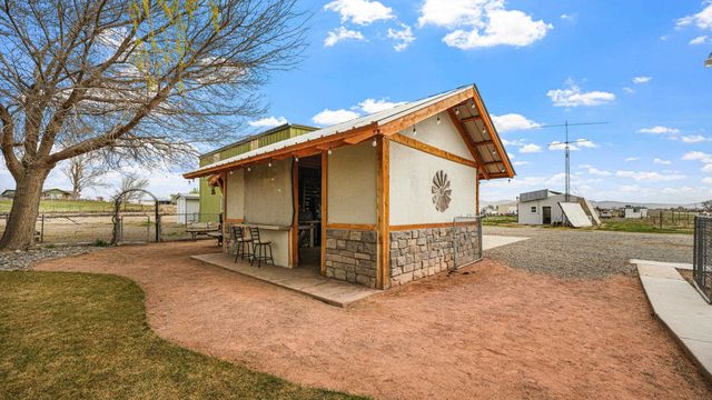 2120 J Road, Grand Junction, CO 81505