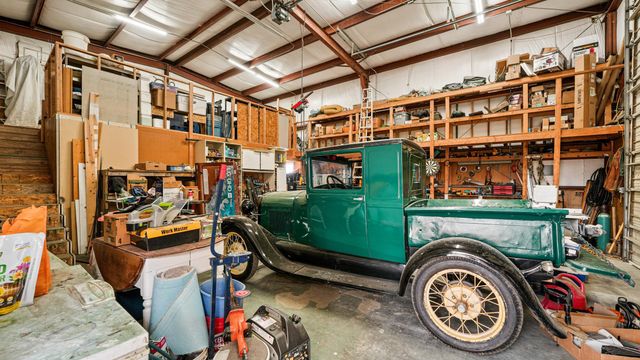 2120 J Road, Grand Junction, CO 81505