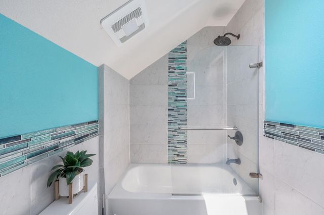 38 NW Poulton Drive, Fort Walton Beach, FL 32548