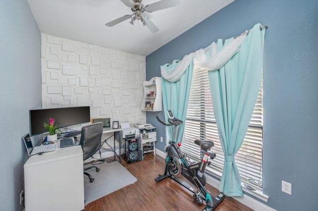 38 NW Poulton Drive, Fort Walton Beach, FL 32548