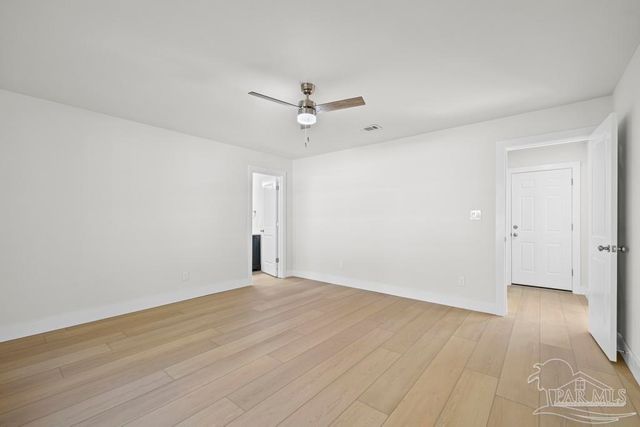 1230 Middlebrook Dr, Pensacola, FL 32506