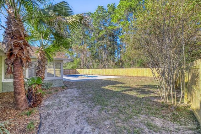 1230 Middlebrook Dr, Pensacola, FL 32506