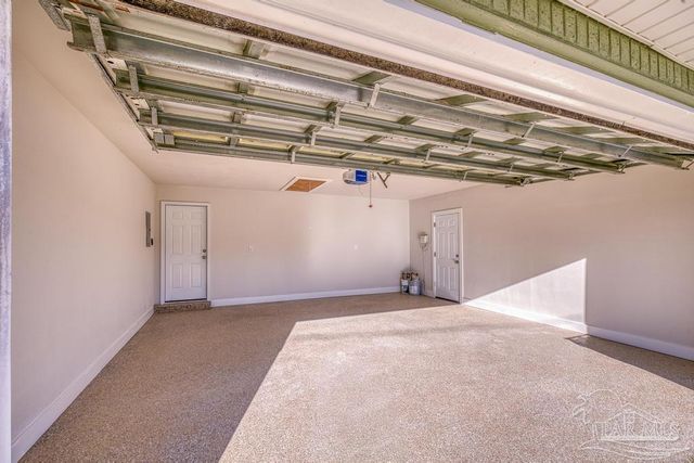 1230 Middlebrook Dr, Pensacola, FL 32506