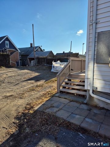 2979 Fairfield Avenue 1R, Bridgeport, CT 06605