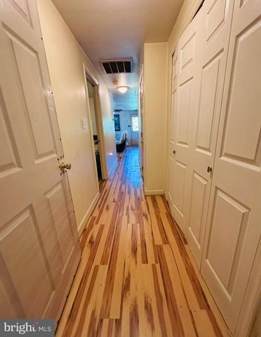 8608 OAK RD, Baltimore, MD 21219