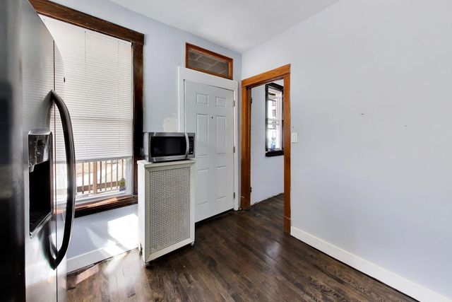 4740 N Drake Avenue 2, Chicago, IL 60625