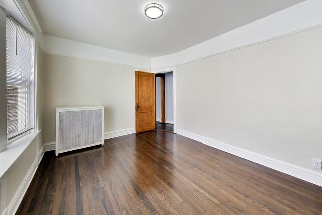 4740 N Drake Avenue 2, Chicago, IL 60625