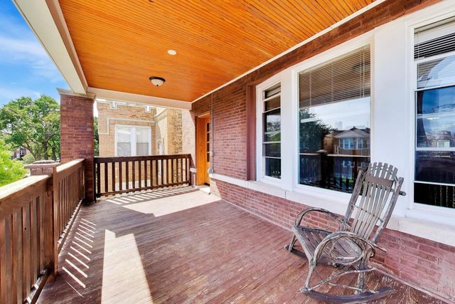 4740 N Drake Avenue 2, Chicago, IL 60625
