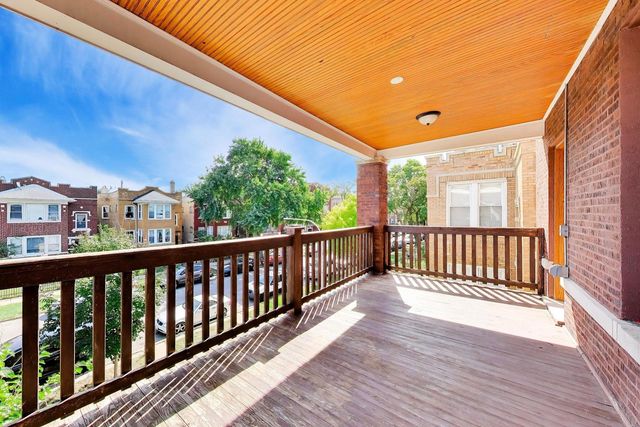 4740 N Drake Avenue 2, Chicago, IL 60625