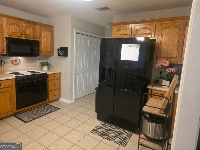 103 Saint Brendands Drive, Bonaire, GA 31005