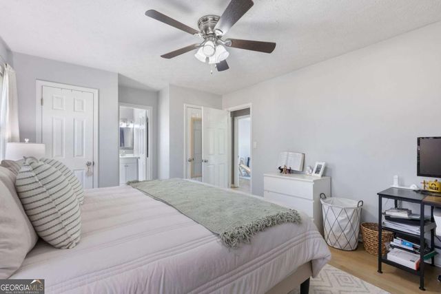 1389 Ashbrook Drive, Lawrenceville, GA 30043