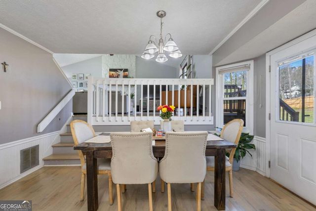 1389 Ashbrook Drive, Lawrenceville, GA 30043