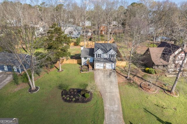 1389 Ashbrook Drive, Lawrenceville, GA 30043