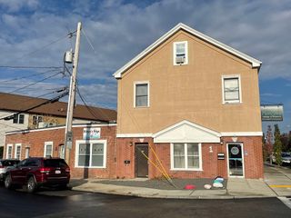 1 W Church St, Mansfield, MA 02048