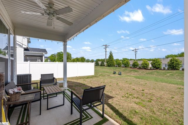 1615 Chelmsford Court, Spartanburg, SC 29301