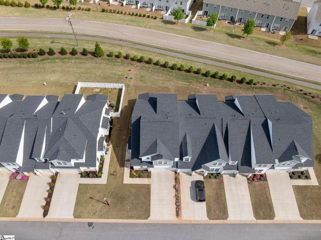1615 Chelmsford Court, Spartanburg, SC 29301