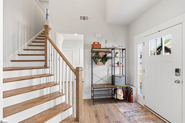 1615 Chelmsford Court, Spartanburg, SC 29301