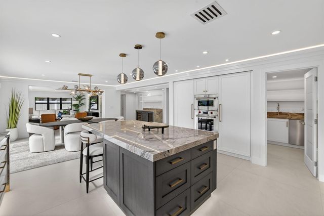 3316 NE 37th Street, Fort Lauderdale, FL 33308