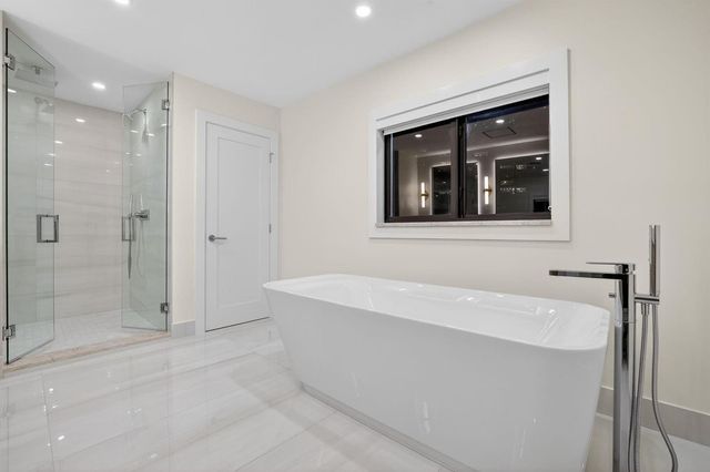3316 NE 37th Street, Fort Lauderdale, FL 33308