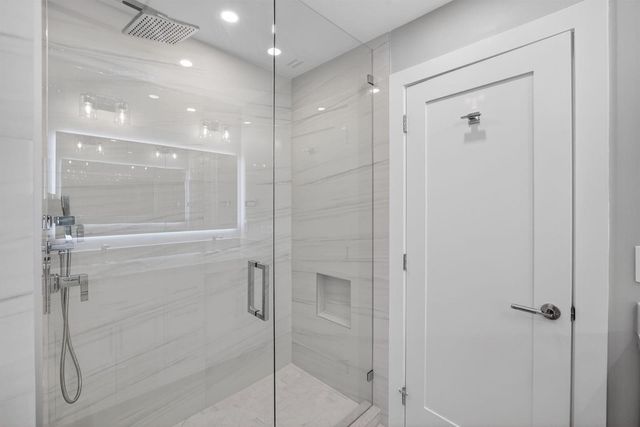 3316 NE 37th Street, Fort Lauderdale, FL 33308