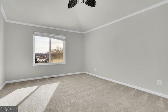 10215 MAR ROCK DR, Hagerstown, MD 21740