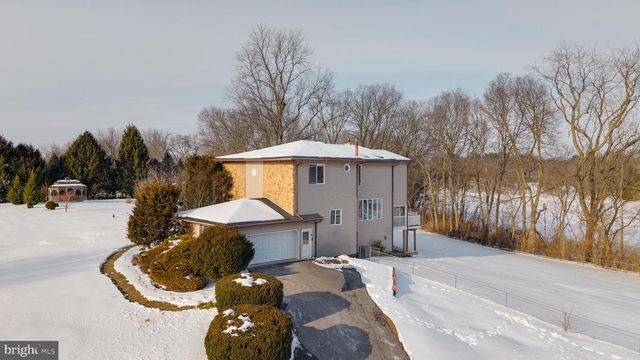 10215 MAR ROCK DR, Hagerstown, MD 21740