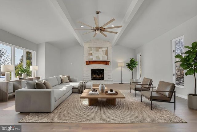 10215 MAR ROCK DR, Hagerstown, MD 21740