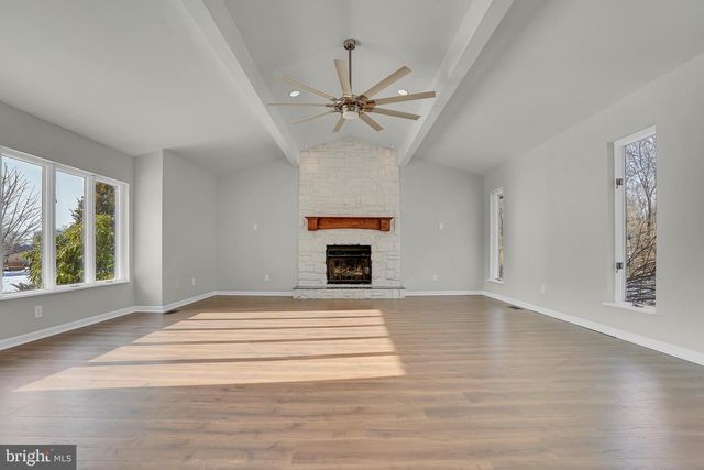 10215 MAR ROCK DR, Hagerstown, MD 21740