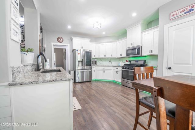 9653 Trenton Trail, Olive Branch, MS 38654
