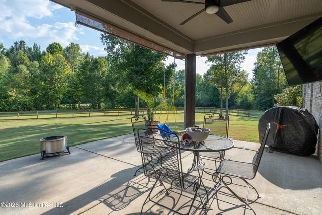 9653 Trenton Trail, Olive Branch, MS 38654