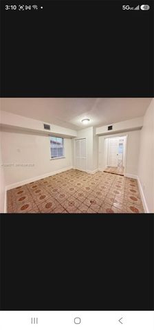5318 W 4th Lane, Hialeah, FL 33012