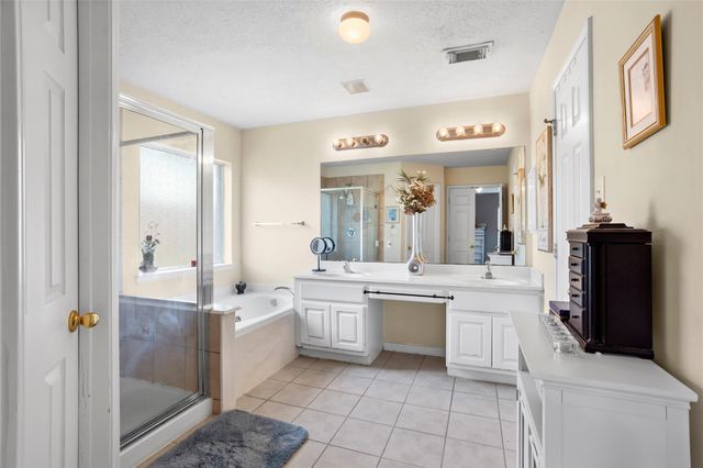 2117 Laughing Gull Lane, League City, TX 77573