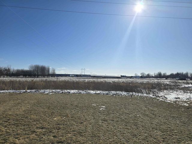 3965 E RUBYRED DRIVE, Appleton, WI 54913