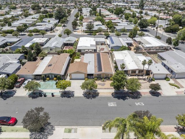 1223 Brentwood Way, Hemet, CA 92545