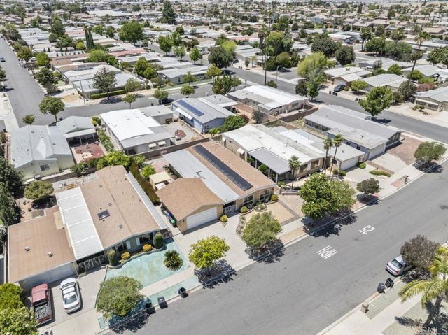 1223 Brentwood Way, Hemet, CA 92545