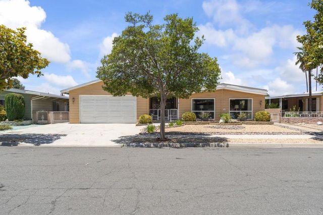 1223 Brentwood Way, Hemet, CA 92545