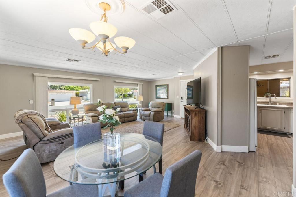 Image 28 of property listing at 1223 Brentwood Way, Hemet, CA 92545