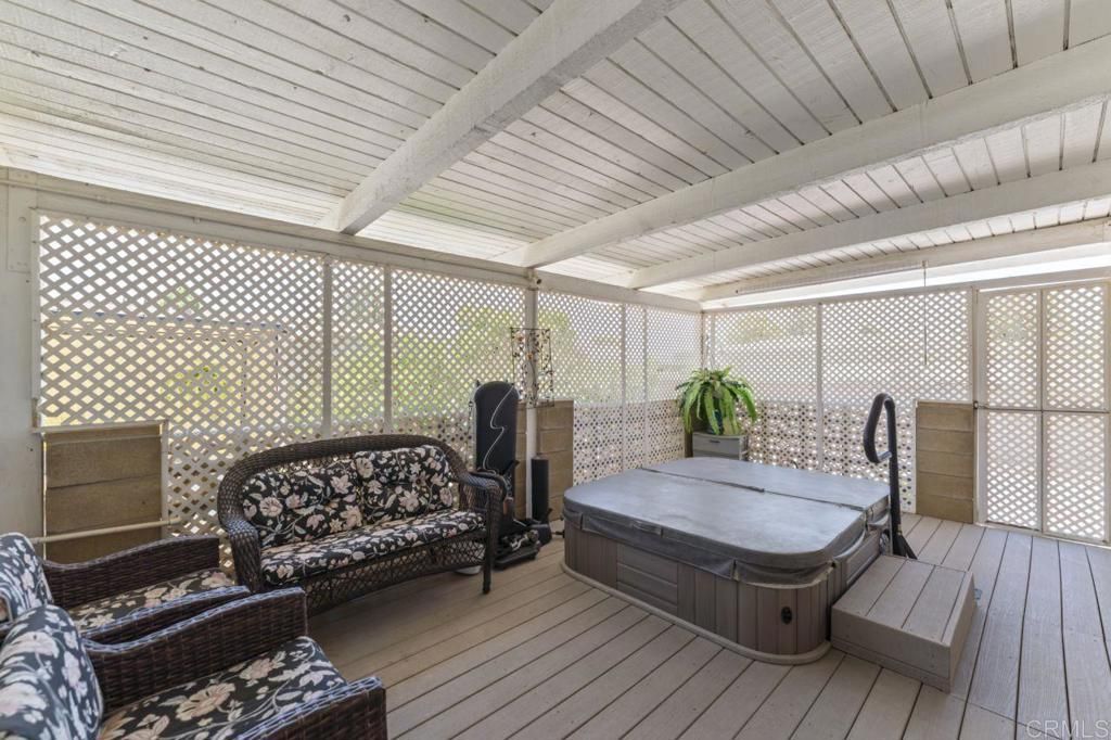 Image 43 of property listing at 1223 Brentwood Way, Hemet, CA 92545