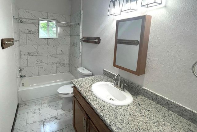 6510 Goforth Street, Houston, TX 77021
