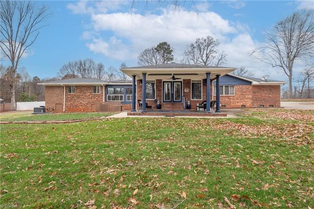 1806 Sharpe Road, Greensboro, NC 27406