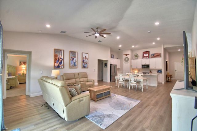 1018 BRIMSTONE CIRCLE, Winter Haven, FL 33884