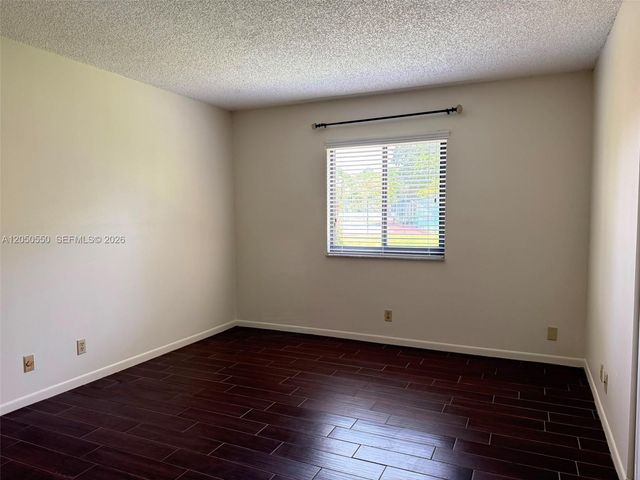 900 SW 9th Street Cir 103, Boca Raton, FL 33486