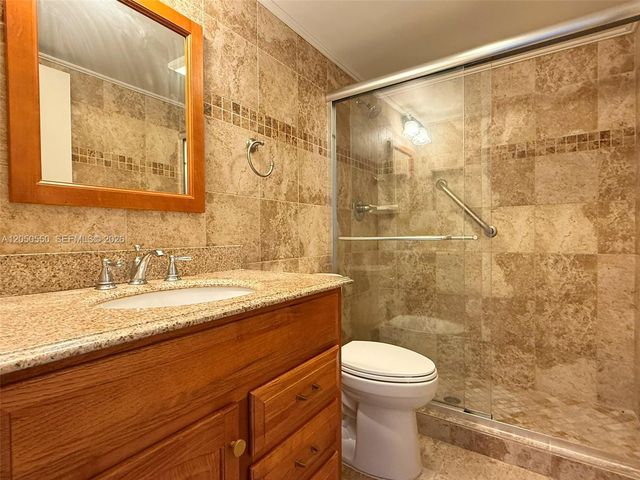 900 SW 9th Street Cir 103, Boca Raton, FL 33486