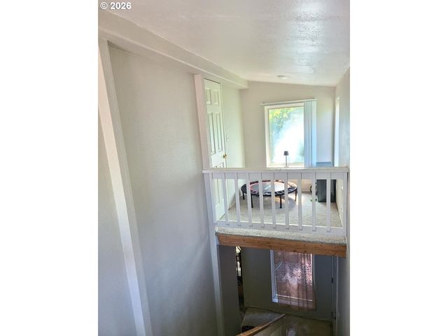 287 CANYON VIEW Dr, Lafayette, OR 97127