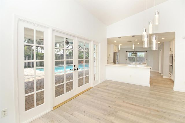 896 ROSE Court, Wellington, FL 33414