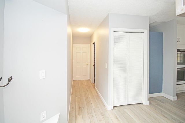 896 ROSE Court, Wellington, FL 33414