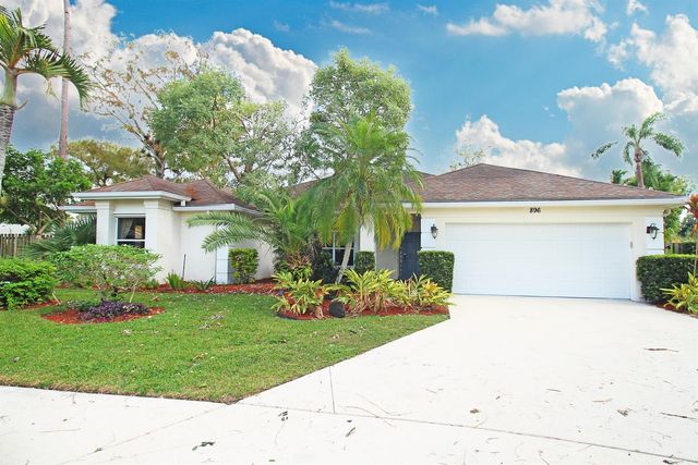 896 ROSE Court, Wellington, FL 33414