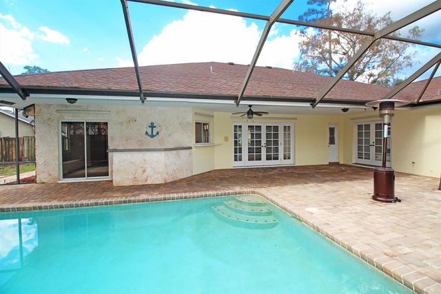 896 ROSE Court, Wellington, FL 33414