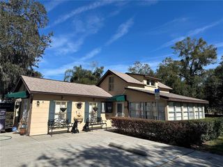 122 E LAKEVIEW AVENUE, Lake Mary, FL 32746